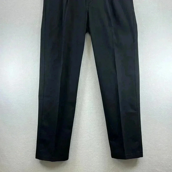 Timber Creek by Wrangler Men’s Pleated Pants 34 x 38 Black Cotton NWT - Picture 3 of 11